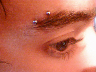 mon nouveau piercing